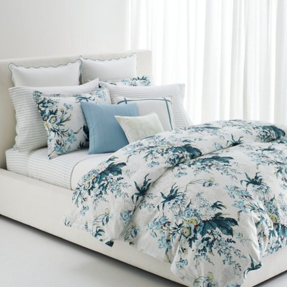Lauren Ralph Lauren Eden Botanical Full/Queen Comforter Set + 2 Pique Euro Shams - Picture 1 of 13